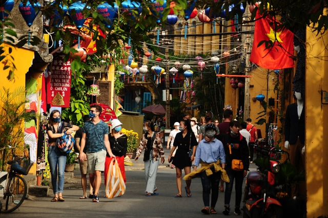 Chính sách visa mới - Cú hích mạnh đối với du lịch Việt Nam - Ảnh 1.