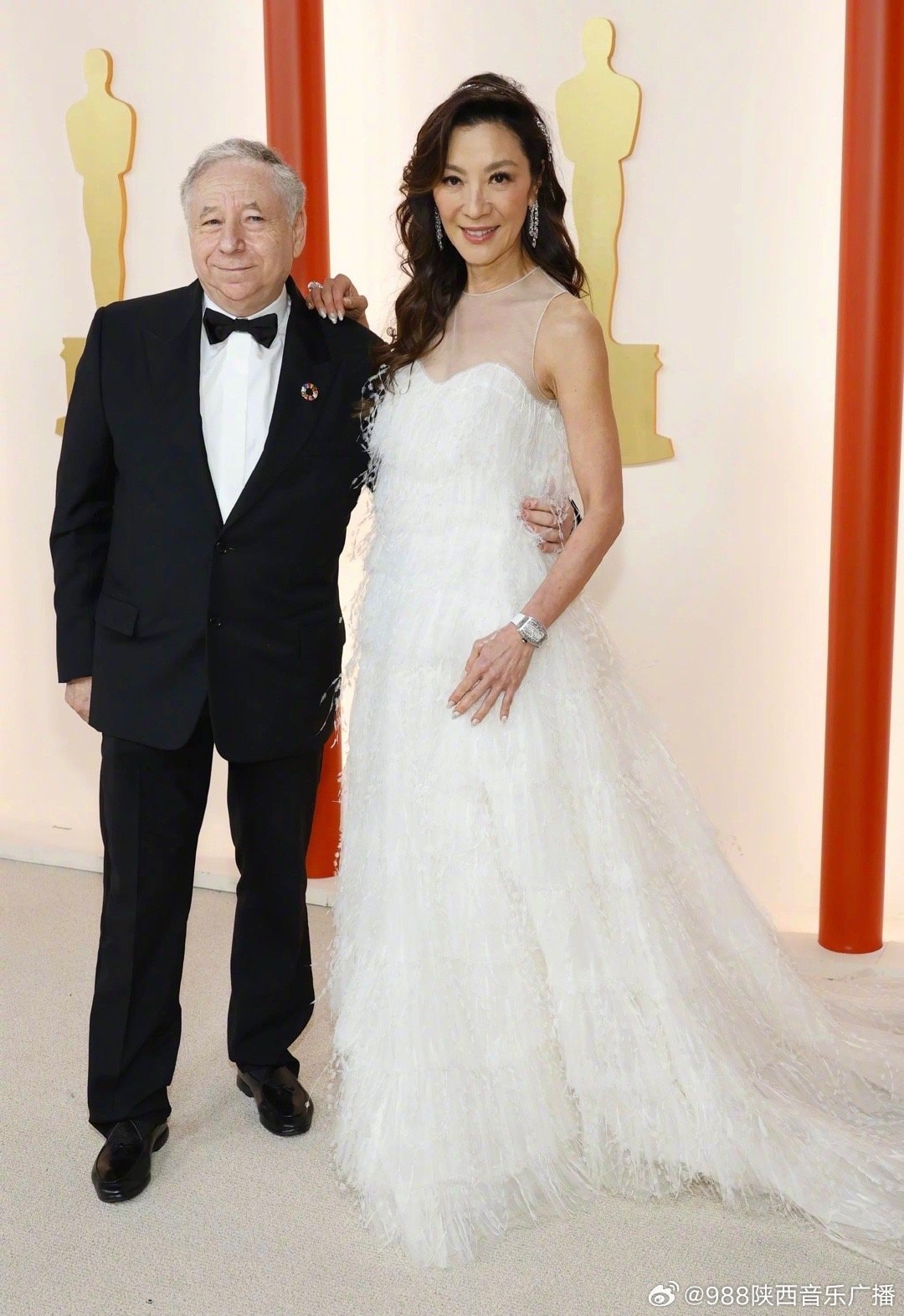“Ảnh hậu Oscar” Dương Tử Quỳnh chính thức cưới tỷ phú người Pháp hơn 16 tuổi, sau 19 năm tổ chức hôn lễ giản dị bất ngờ - Ảnh 6.