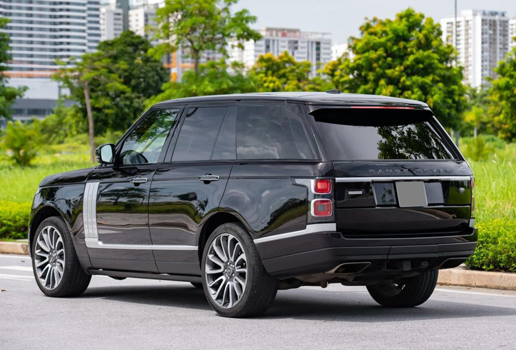 Range Rover Autobiography bán lại rẻ hơn GLC 2023: Người bán khẳng định xe 'siêu mới' dù đã đi hơn 70.000 km - Ảnh 4.
