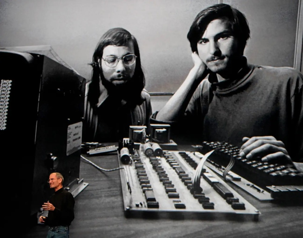 Lịch sử của Apple qua những bức ảnh: Phần I: Khởi đầu đầy khó khăn của Steve Jobs - Ảnh 2.