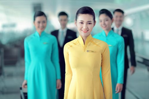 Thị trường châu Âu, Úc, Mỹ phục hồi mạnh, Vietnam Airlines đạt doanh thu 45.255 tỷ đồng 6 tháng đầu năm, tăng trưởng gần 50% - Ảnh 1.