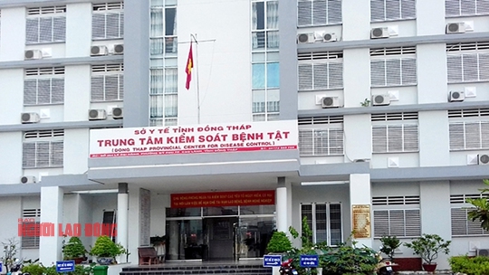 Liên quan Công ty Việt Á, thêm 1 cán bộ Sở Y tế Đồng Tháp bị khởi tố - Ảnh 1.