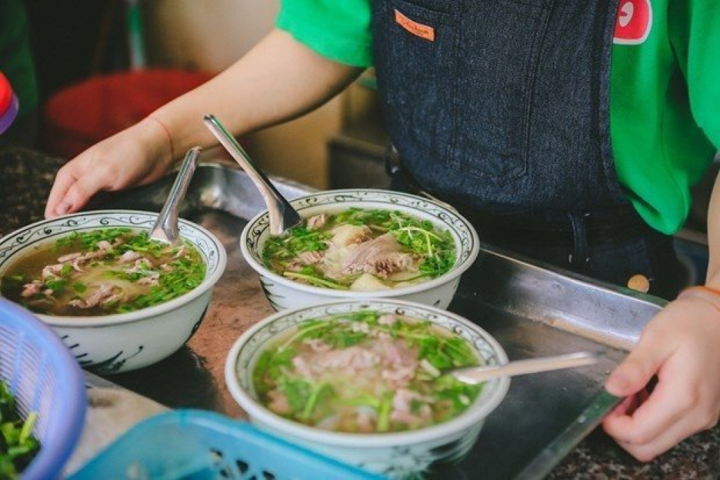 Chuyên trang ẩm thực quốc tế khám phá hương vị trong món phở Việt Nam - Ảnh 2.