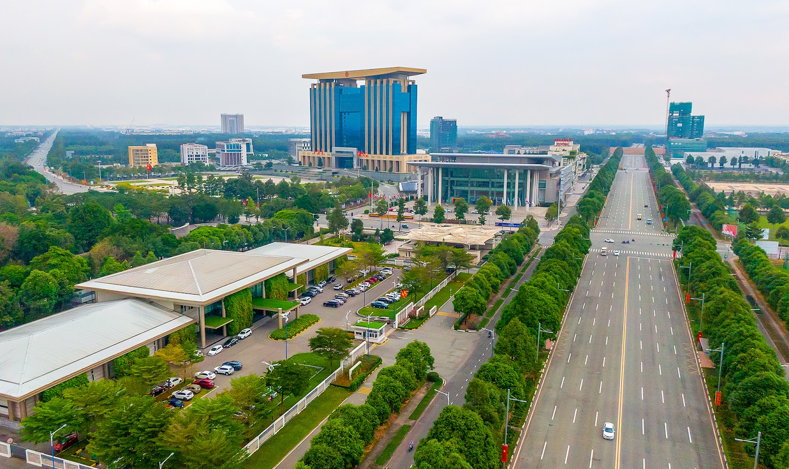 5 tỉnh thành thu ngân sách lớn nhất 6 tháng đầu năm - Ảnh 5. 5 tỉnh thành thu ngân sách lớn nhất 6 tháng đầu năm - Ảnh 5.