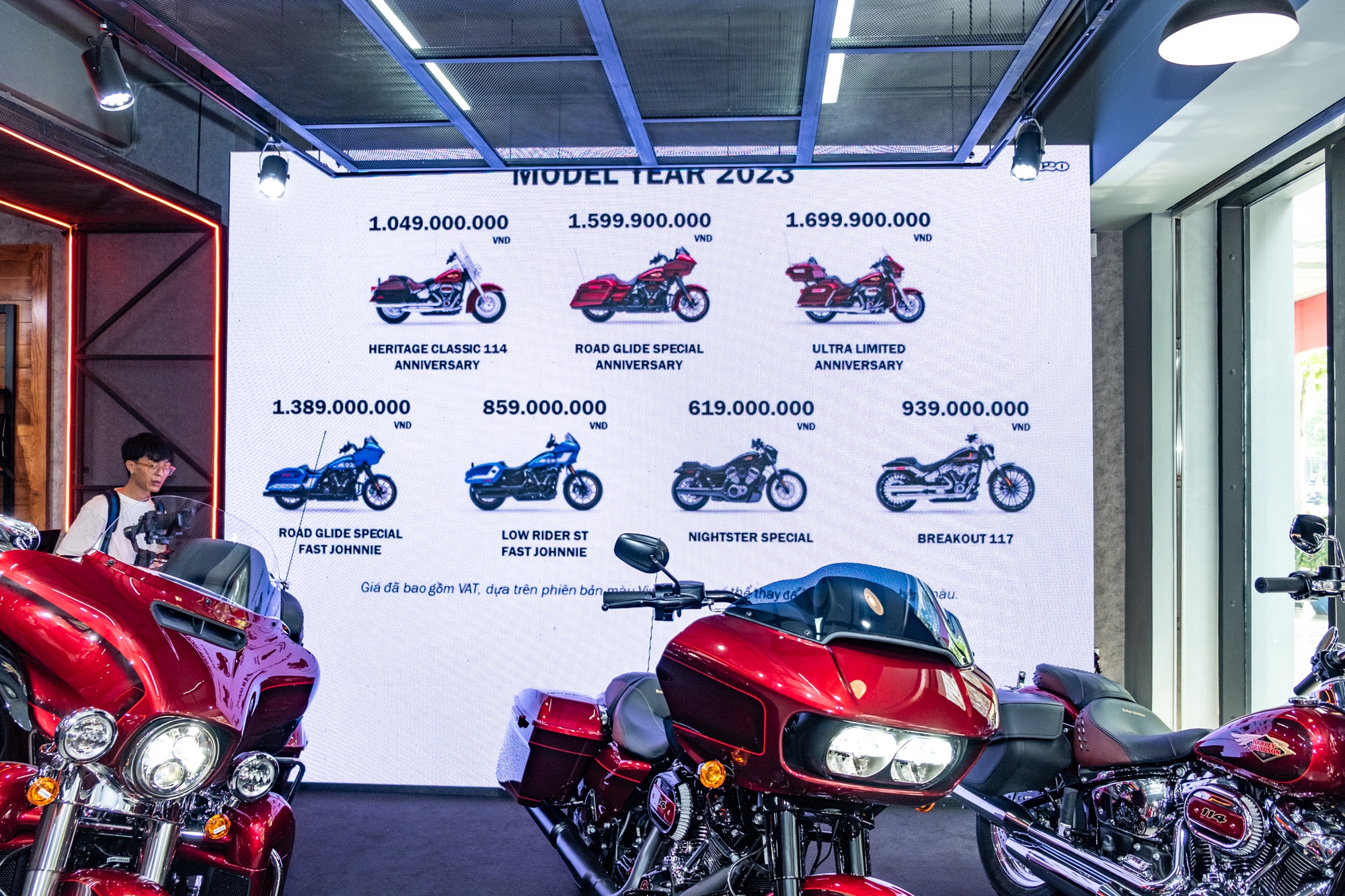 Harley-Davidson giới thiệu loạt xe giới hạn gần 10 tỷ tại Việt Nam, chiếc đắt nhất giá ngang BMW 3-Series bản 'full' - Ảnh 1.