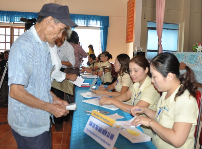 Nóng: Tháng 9 mới được nhận tiền tăng lương hưu của tháng 7 - Ảnh 1. Nóng: Tháng 9 mới được nhận tiền tăng lương hưu của tháng 7 - Ảnh 1.