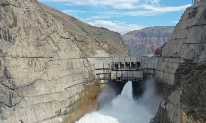 Trung Quốc sở hữu một siêu đập thủy điện ‘khổng lồ’: Chi phí xây lên tới 440 nghìn tỷ, sức chứa 7,4 tỷ mét khối nước, độ cao đập Tam Hiệp còn ‘thua xa’ - Ảnh 1.