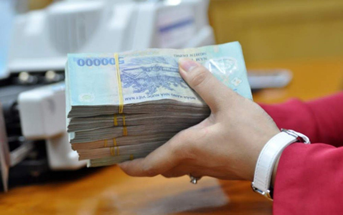 "Ông lớn" ngân hàng báo lãi trước thuế gần 13.500 tỷ đồng trong nửa đầu năm, tiền gửi khách hàng cao nhất Việt Nam đạt gần 1,7 triệu tỷ