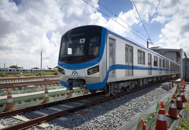 Đề xuất giá vé cho tuyến metro số 1 TPHCM: Thấp nhất 12.000 đồng/lượt - Ảnh 1.