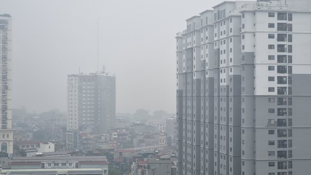 Bất thường: Hà Nội ô nhiễm không khí nghiêm trọng giữa mùa mưa - Ảnh 2.