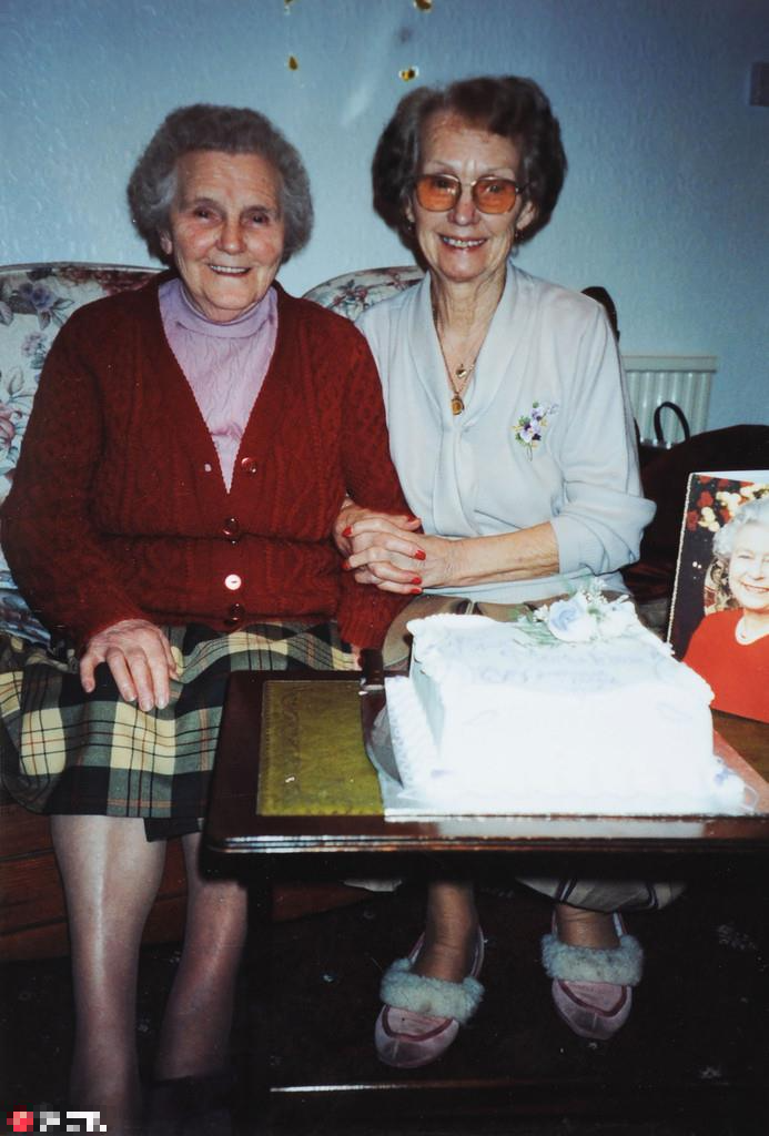 2 chị em song sinh sống thọ hơn 100 tuổi: Bí quyết là 2 thói quen &quot;0 đồng&quot; giúp khỏe mạnh, trẻ lâu - Ảnh 3.