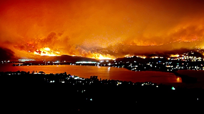 Toàn cảnh vụ cháy rừng ở Hawaii: Thảm họa thiên nhiên tàn phá đảo thiên đường, ít nhất 89 người tử vong thương tâm - Ảnh 2.