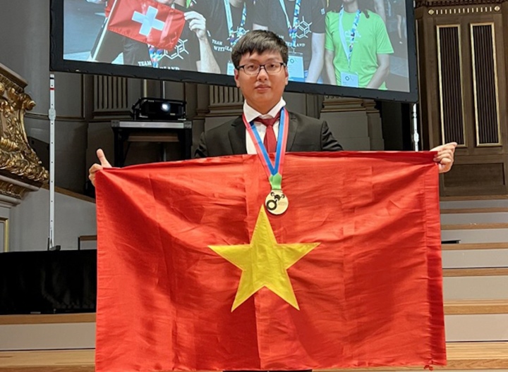 Nam sinh giành huy chương vàng olympic quốc tế: 'Đừng gọi em là thần đồng Hóa học' - Ảnh 2.