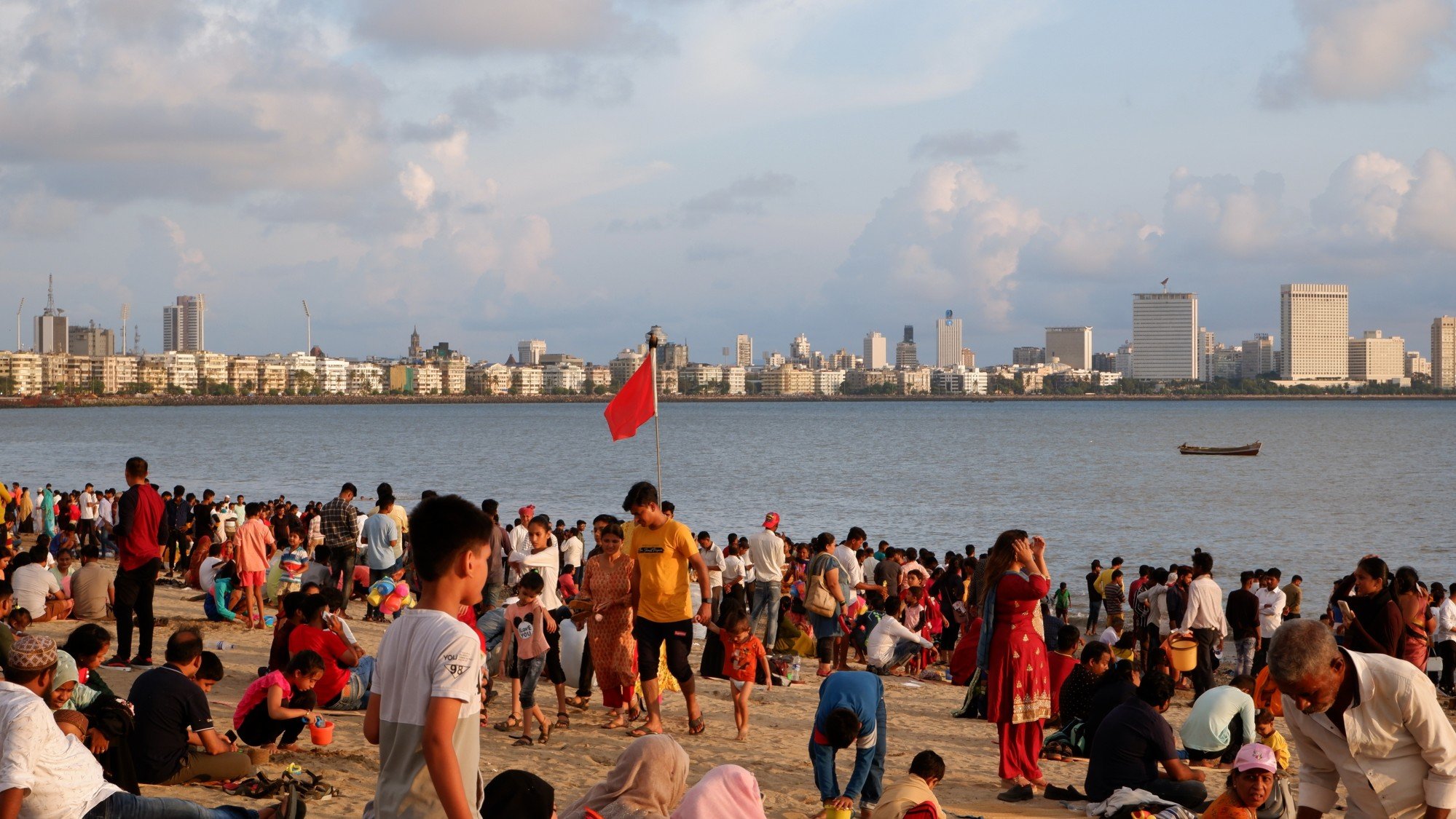 Báo quốc tế: Hội An, Việt Nam là một trong những thành phố có biển đẹp nhất thế giới - Ảnh 3.