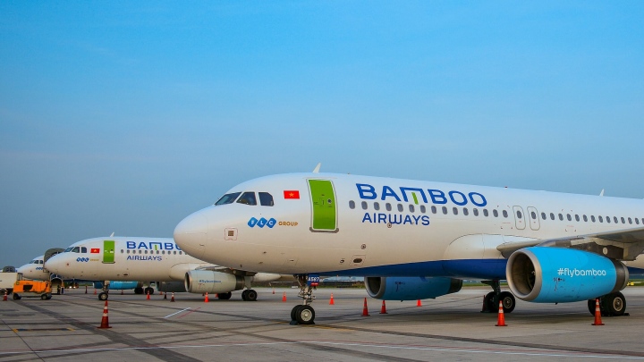 Đại lý, hành khách bức xúc khi Bamboo Airways thu hẹp đường bay, liên tục đổi lịch trình - Ảnh 1.