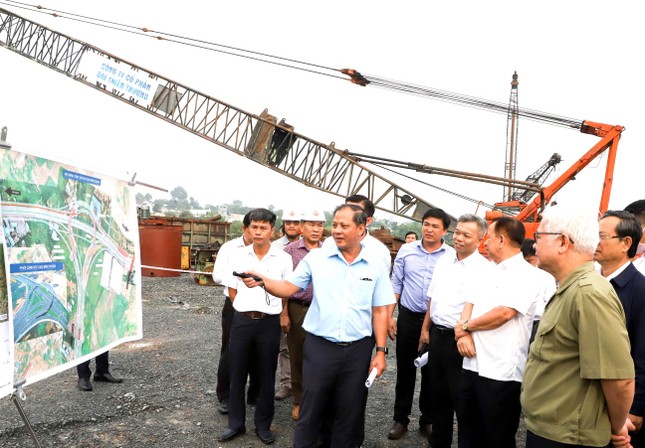 ‘Tối hậu thư’ cho các dự án giao thông trọng điểm 'lụt' tiến độ - Ảnh 2.