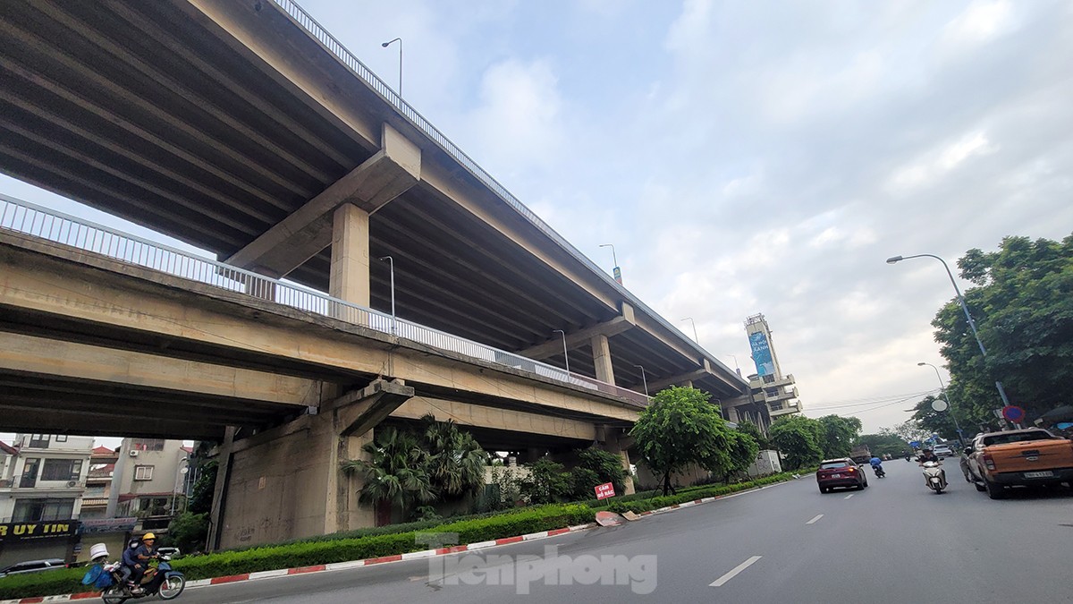 Cận cảnh cây cầu đầu tiên nối liền hai bờ sông Hồng và Đông Anh với các quận nội thành Hà Nội - Ảnh 11.