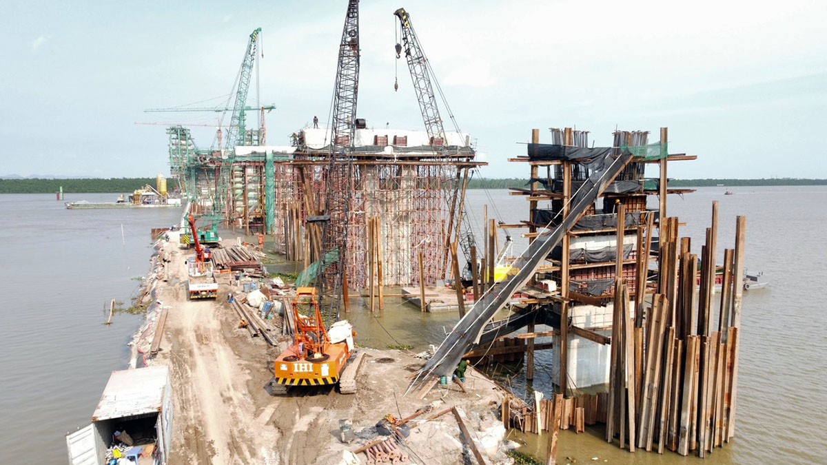 Gấp rút thi công cầu gần 2.000 tỷ đồng nối Hải Phòng với Quảng Ninh - Ảnh 5.