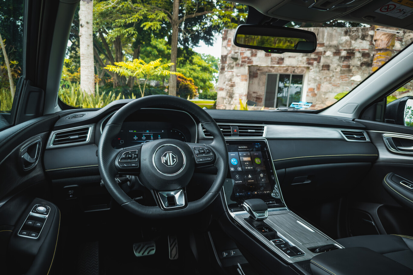 Sales tiết lộ giá bán của MG RX5 sắp ra mắt: Chỉ 650 triệu đồng, rẻ ngang SUV cỡ B - Ảnh 5.