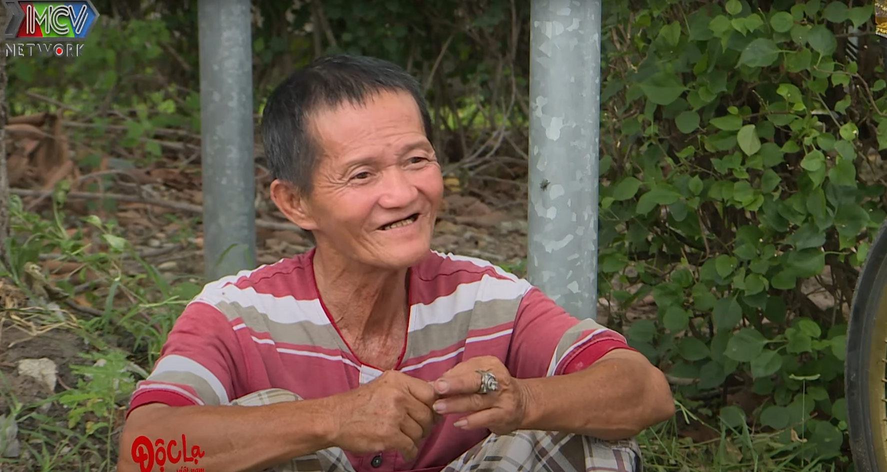 Cuộc đời lạ lùng của ông lão vô gia cư Sài Gòn được gọi là &quot;vua&quot;, 50 năm lang thang tìm chị gái  - Ảnh 7.