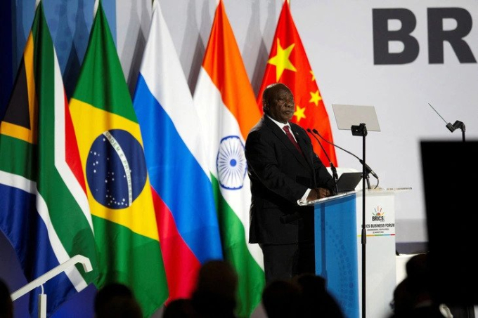 Quốc gia nắm giữ thứ cả thế giới săn lùng trượt vé vào BRICS: Sẵn sàng chia cả 'kho báu' mà không trúng! - Ảnh 1.