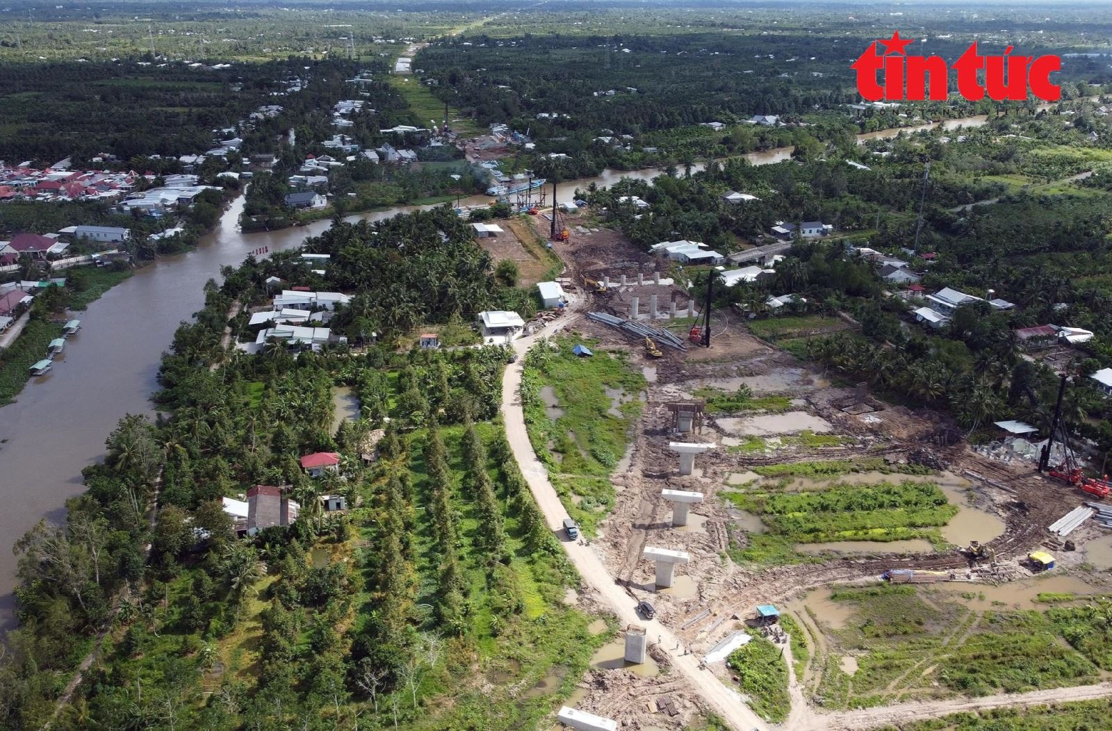 Hoàn thiện đồng bộ hạ tầng đường bộ, cao tốc để đất Chín Rồng 'cất cánh' - Ảnh 6.