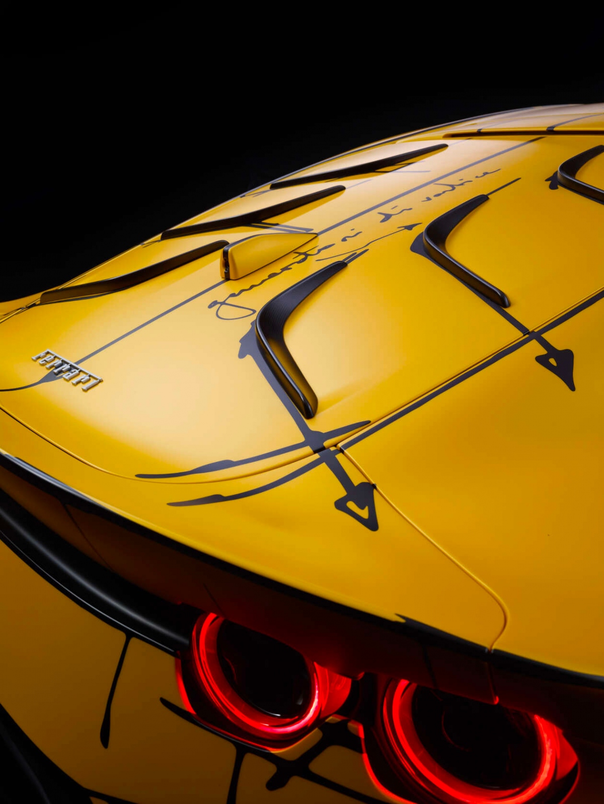 Ferrari 812 Competitionizione Tailor Made "độc nhất vô nhị" sắp được bán đấu giá - Ảnh 12.