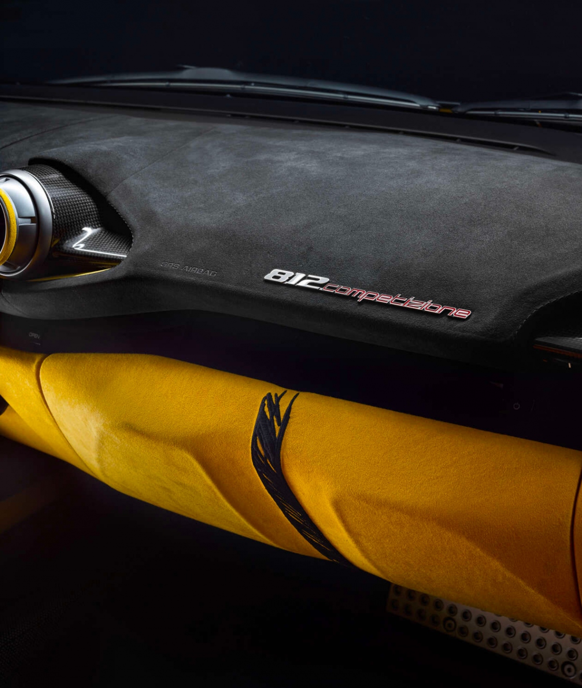 Ferrari 812 Competitionizione Tailor Made "độc nhất vô nhị" sắp được bán đấu giá - Ảnh 23.
