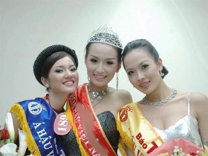 Mai Phương Thuý nhớ lại giây phút đăng quang Hoa hậu Việt Nam 17 năm trước - Ảnh 1.