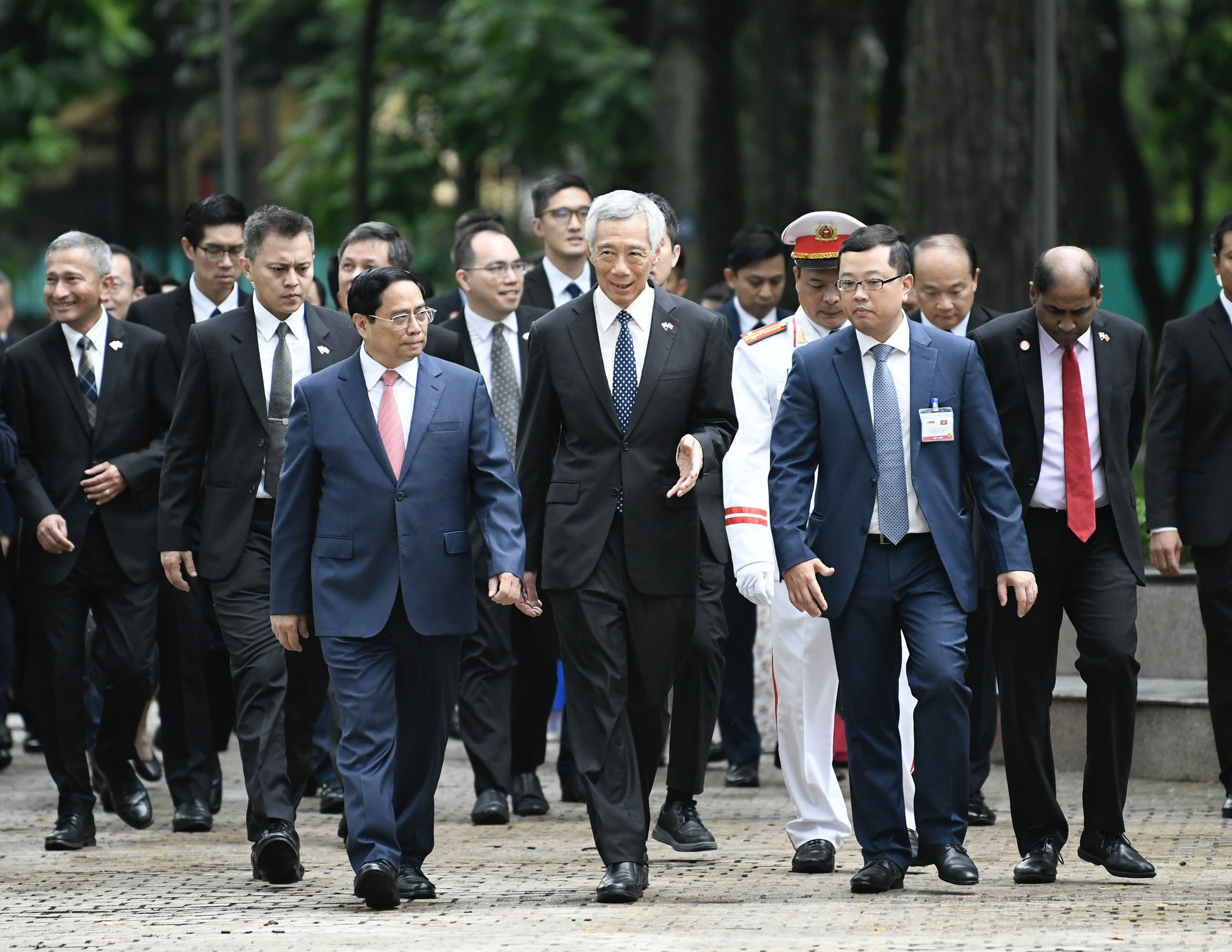 Thủ tướng Phạm Minh Chính chủ trì lễ đón Thủ tướng Singapore Lý Hiển Long - Ảnh 8.