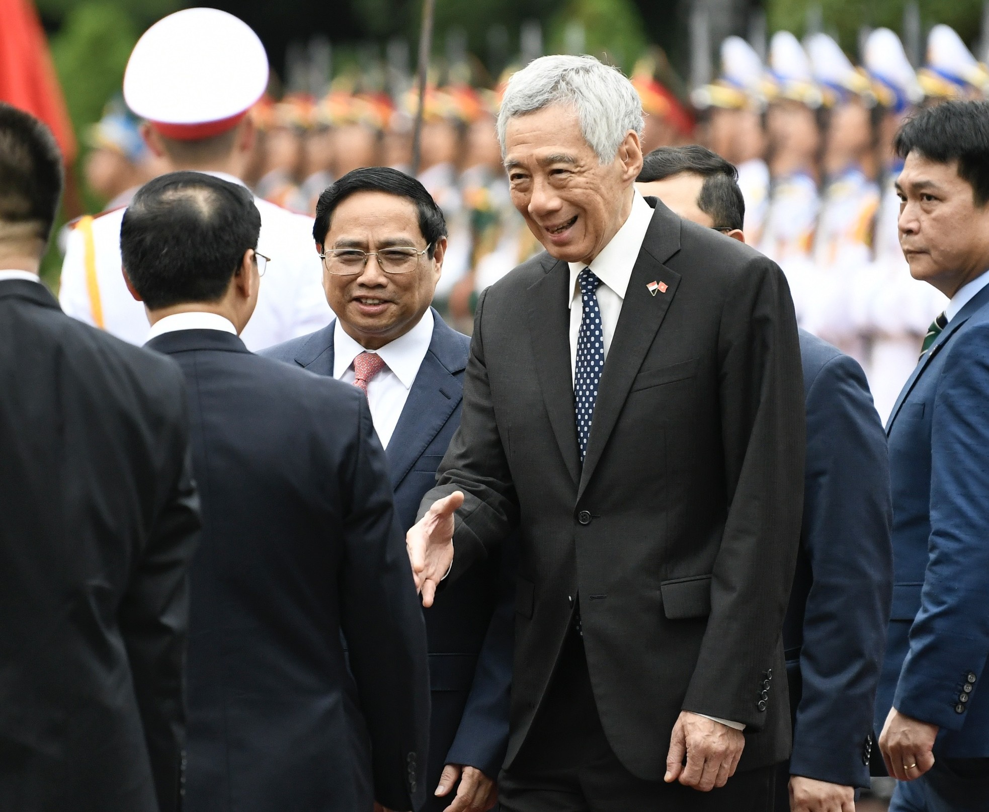 Thủ tướng Phạm Minh Chính chủ trì lễ đón Thủ tướng Singapore Lý Hiển Long - Ảnh 7.