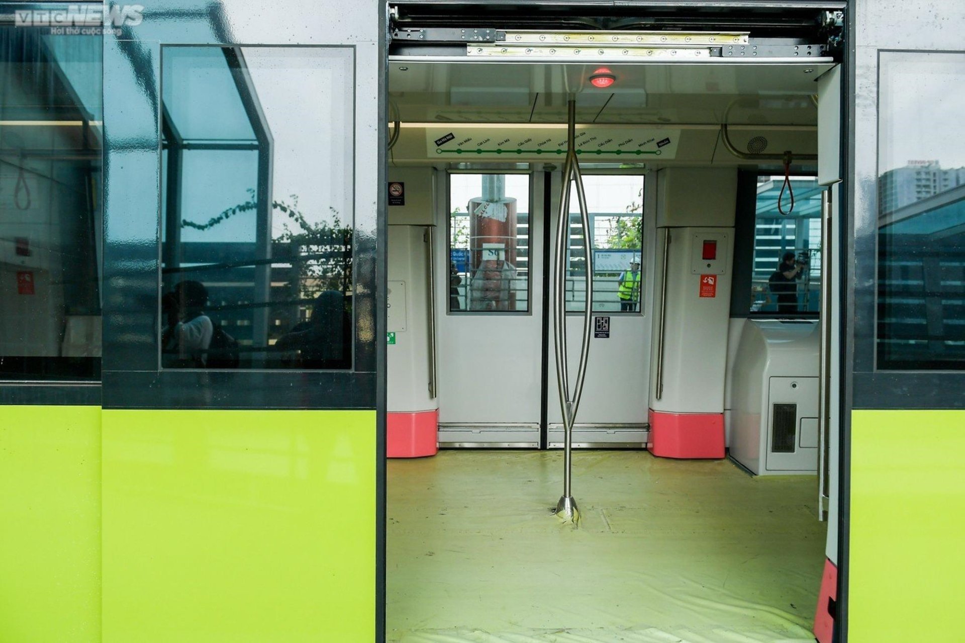 Hình hài 8 nhà ga trên cao tuyến Metro Nhổn - Ga Hà Nội - Ảnh 15.