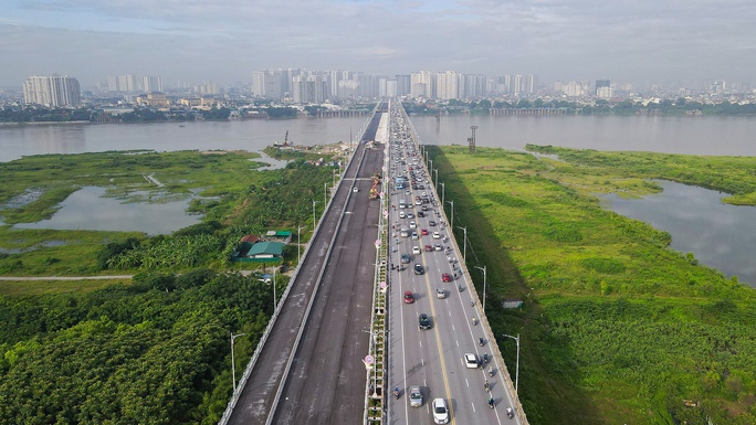 Hà Nội muốn dùng 700 tỉ đồng xây hầm chui dẫn lên cầu 2.500 tỉ đồng chuẩn bị thông xe - Ảnh 1.