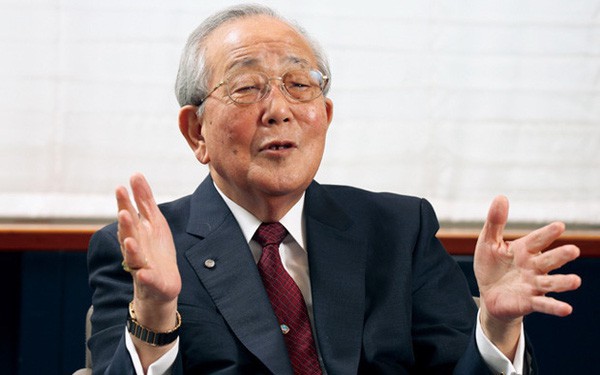 Ông trùm kinh doanh Nhật Bản Inamori Kazuo: Kẻ nghèo muôn kiếp thường &quot;hào phóng&quot; 3 thứ, muốn khấm khá cần &quot;tích góp&quot; 2 điều này - Ảnh 1.