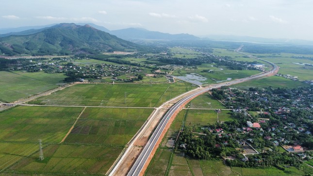 Thông tuyến cao tốc Quốc lộ 45- Nghi Sơn, rút ngắn thời gian đi từ Hà Nội về Nghệ An - Ảnh 3.