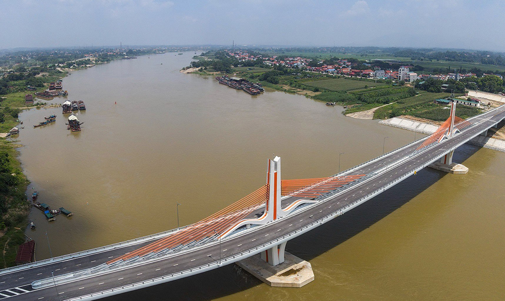 Khánh thành cầu 540 tỷ nối 2 tỉnh Vĩnh Phúc - Phú Thọ - Ảnh 1.