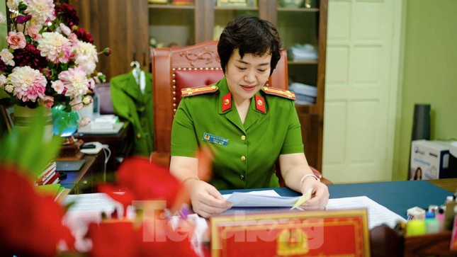 Nữ Thượng tá làm Trưởng Công an thành phố Lạng Sơn - Ảnh 2.
