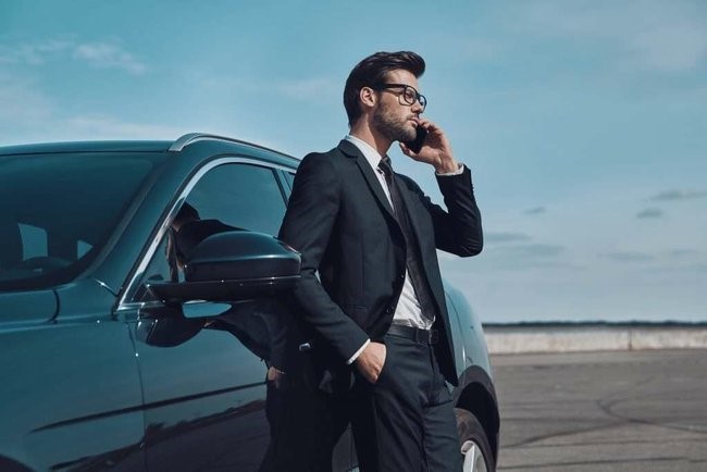Tốt gỗ hơn tốt nước sơn: Đàn ông có ‘năng lực giàu có’ không nằm ở quần áo hàng hiệu mà nằm ở 3 điểm này! - Ảnh 1.