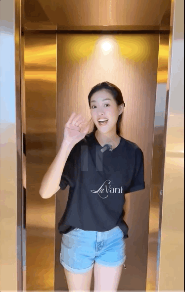 Trọn cơ ngơi mới của Hoa hậu Khánh Vân: Nội thất hiện đại, phòng trang phục cực hoành tráng - Ảnh 1.
