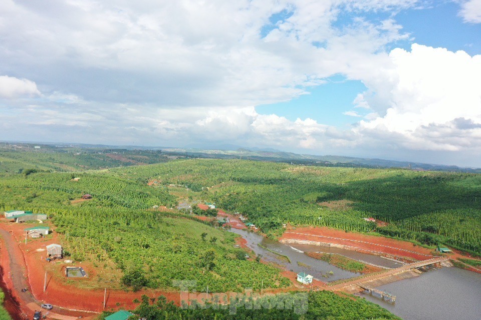 Nguy cơ vỡ hồ chứa nước gần 138 tỷ mới hoàn thành ở Đắk Nông - Ảnh 8.