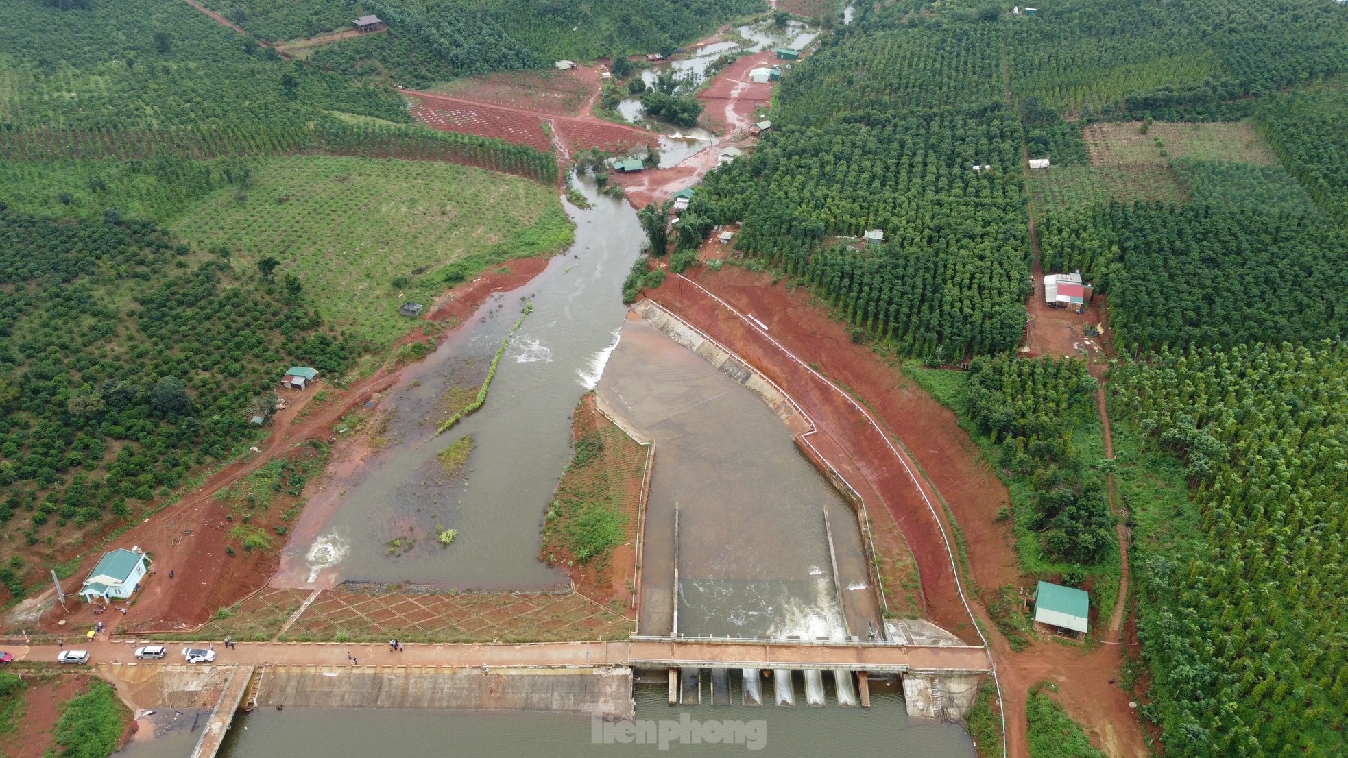 Nguy cơ vỡ hồ chứa nước gần 138 tỷ mới hoàn thành ở Đắk Nông - Ảnh 9.