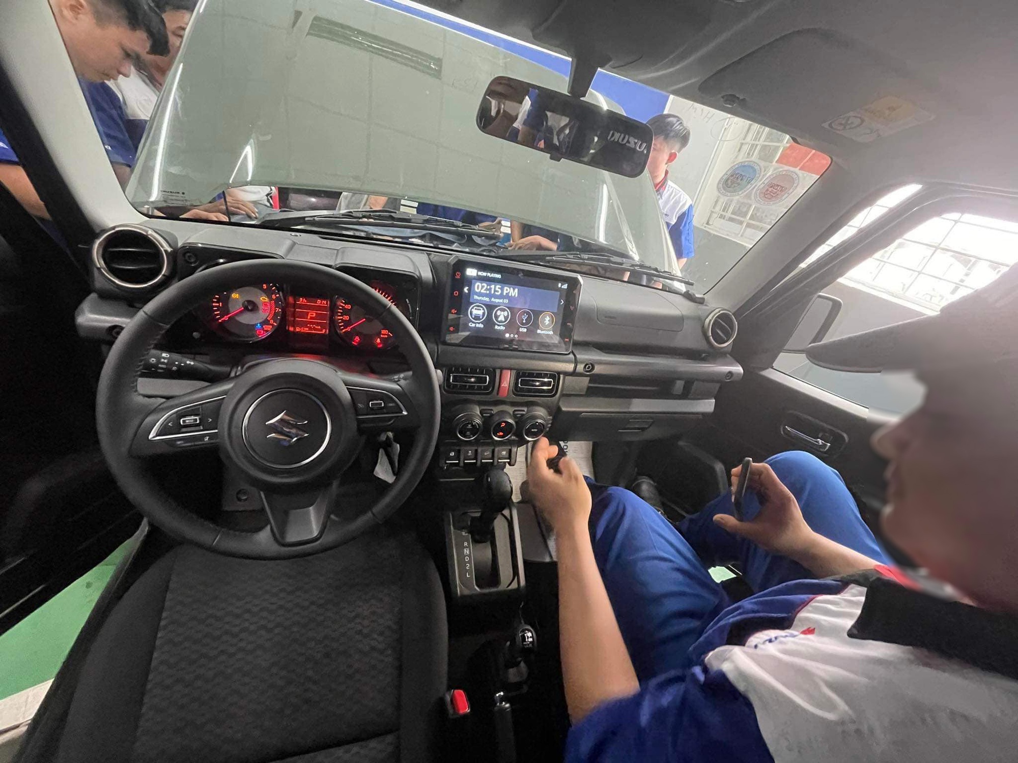 Thêm ảnh thực tế nội thất, khung gầm Suzuki Jimny giá dự kiến 789 triệu tại Việt Nam: Nhiều option hiện đại - Ảnh 4.