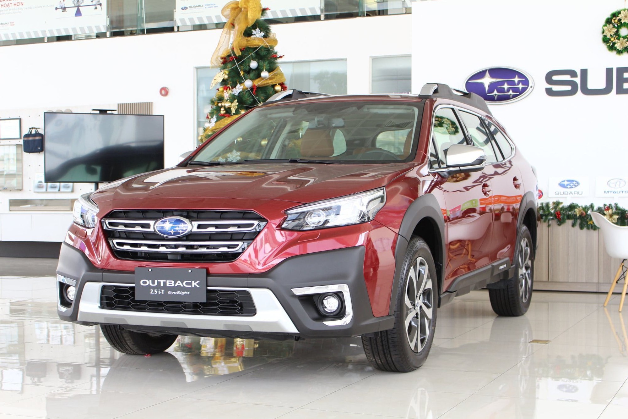 Loạt xe gầm cao phổ thông giảm kỷ lục tại Việt Nam: Cao nhất 400 triệu, CR-V và Kicks liên tục dò 'đáy' - Ảnh 2. Loạt xe gầm cao phổ thông giảm kỷ lục tại Việt Nam: Cao nhất 400 triệu, CR-V và Kicks liên tục dò 'đáy' - Ảnh 2.