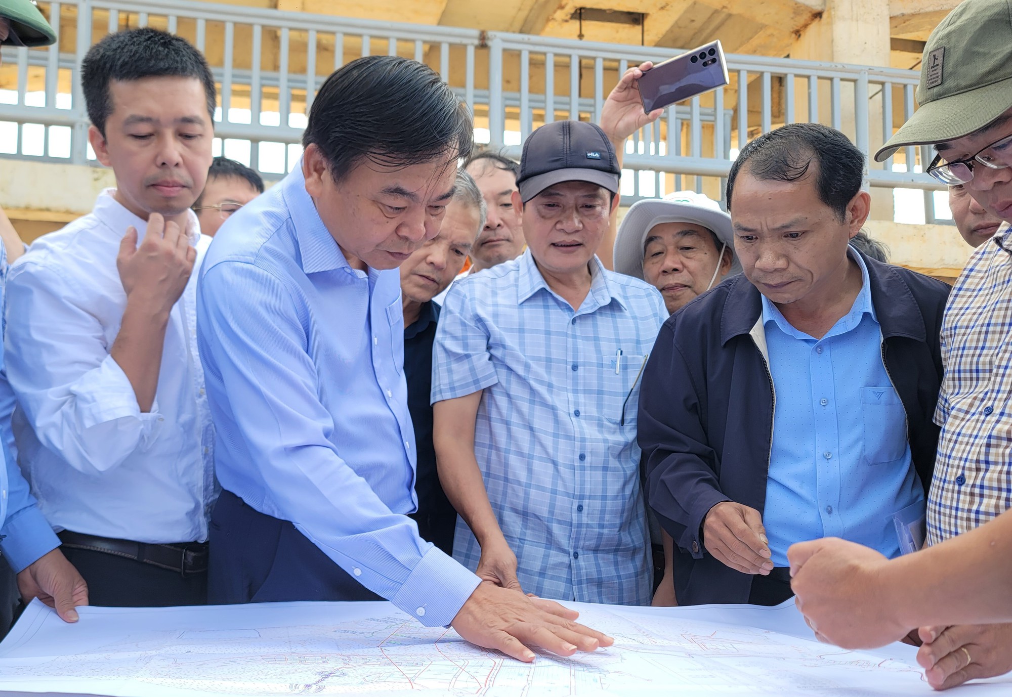 Xác định nguyên nhân khiến hồ chứa nước gần 500 tỉ đồng ở Lâm Đồng sụt lún - Ảnh 3.