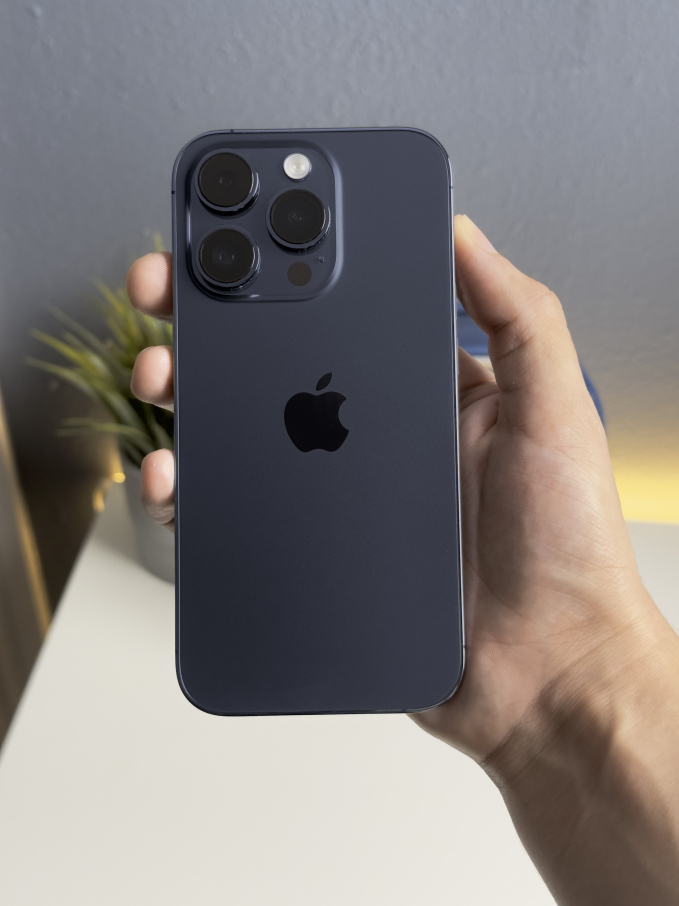iPhone 15 Pro Max
