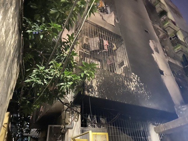 Loạt vụ cháy chung cư mini ở Hà Nội và những 'lỗ hổng' của loại hình nhà ở này - Ảnh 4.
