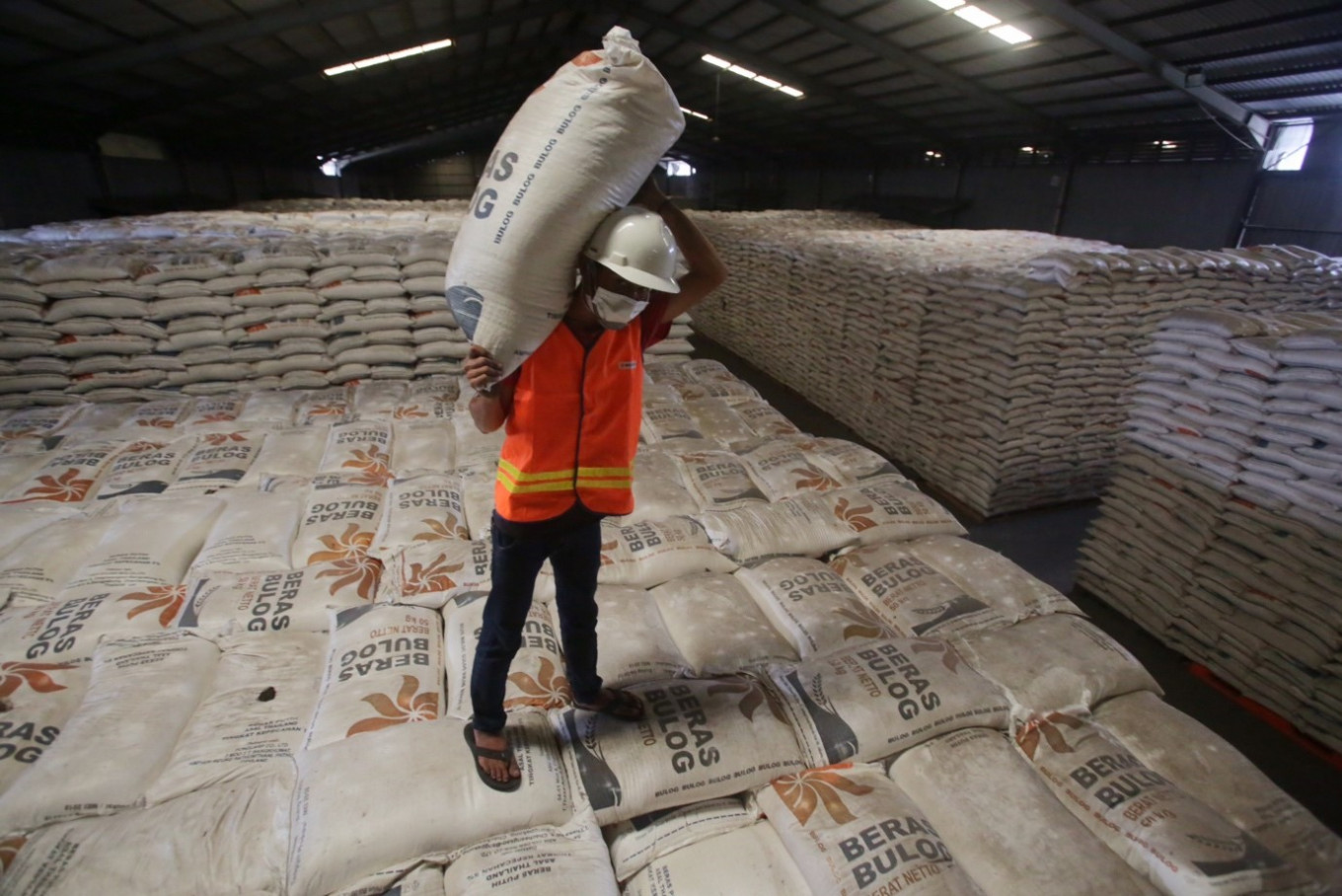 Indonesia tăng nhập khẩu gạo - Ảnh 1.