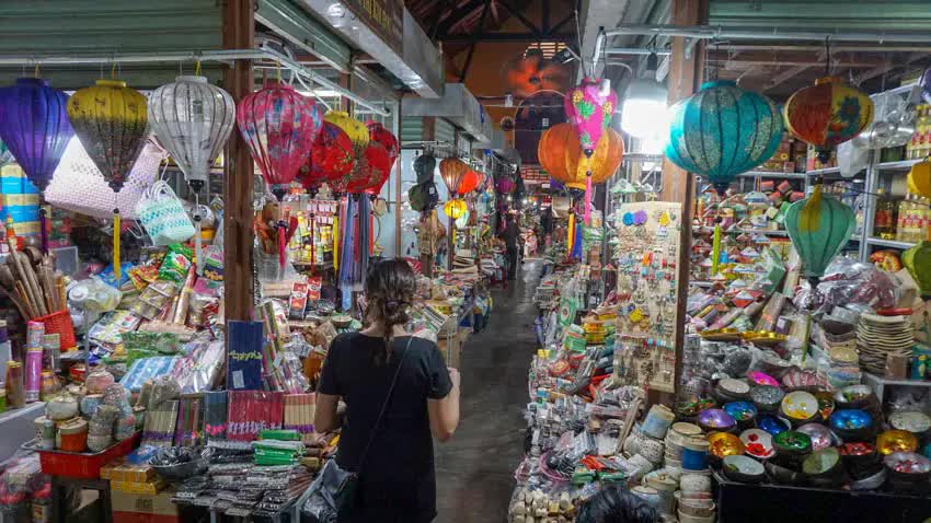 Báo Ấn Độ ví 'thời gian như dừng lại' trước vẻ đẹp của phố cổ Hội An (Việt Nam)