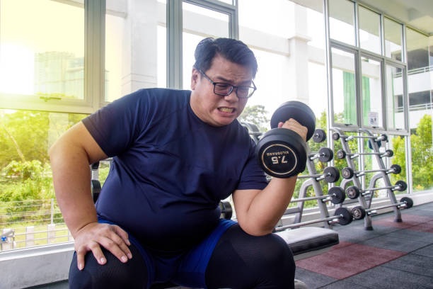 Người đàn ông nhịn ăn trưa, thành công giảm 55kg: Tưởng tốt, nhưng sau 5 năm mới thấy rõ cơ thể suy nhược  - Ảnh 1.