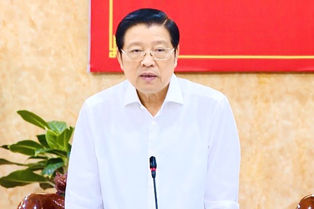 Công bố quyết định kiểm tra của Bộ Chính trị với Ban Thường vụ Tỉnh ủy Bình Phước - Ảnh 2.